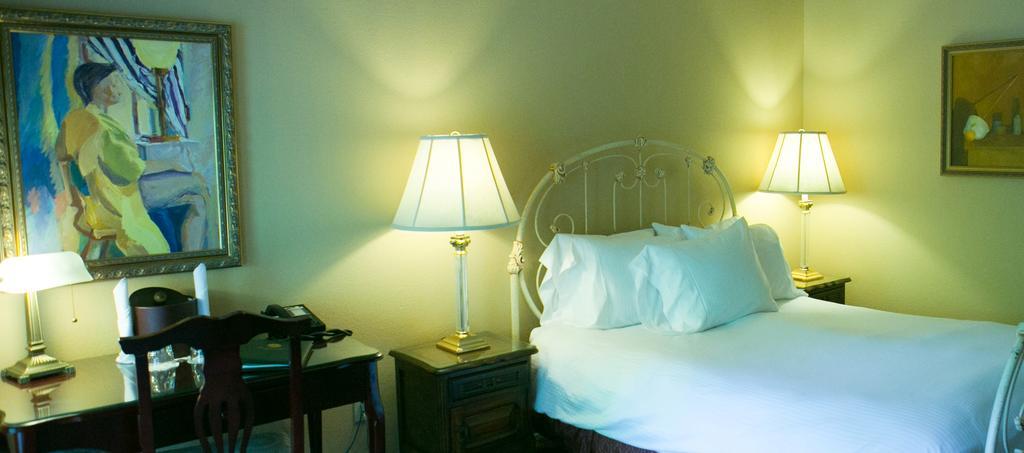 The Sanford House Inn & Spa Arlington Ngoại thất bức ảnh