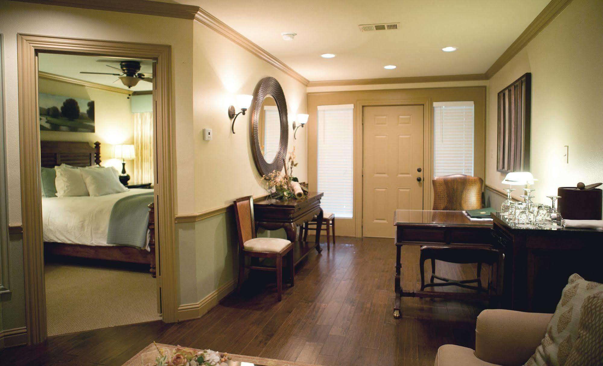 The Sanford House Inn & Spa Arlington Ngoại thất bức ảnh